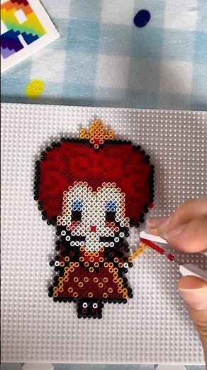 Queen of Hearts Pixie Beads Pattern | Alice in Wonderland Mini Fuse Bead Art #fusebeads #hamabeads
