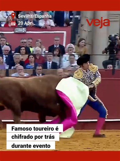 O toureiro José Antonio Morante de la Puebla, um dos mais conhecidos da Espanha, sofreu um acidente brutal nesta segunda-feira, 20, durante evento na praça de touros La Maestranza, em Sevilha, segundo informações da emissora pública espanhola RTVE. Durante exibição, o touro Clandestino investiu contra o peito de Morante de la Puebla, que, ao tentar fugir, é chifrado na nádega esquerda. O matador de 46 anos passou por cirurgia de mais de duas horas. O laudo médico, assinado pelo cirurgião-chefe d
