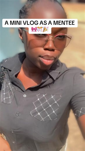 Runway Mentee😂#college #collegelife #teachersoftiktok #teachers #teacherlife @Amoanimah Diaries🌸❤️ @꧁•⊹٭🎀Ũ𝓶 Ã𝓲𝓼𝓱ã❤️🌸💍٭⊹•꧂ @Keziah 😎 @Samii_Santanaa🌴🌸 @🌸Anabel Adwoa Peprah🌸 @•||•Financial_Mhandi ✨💧•||• @Gideon Dei