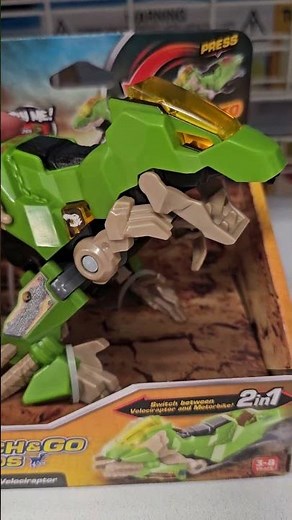 Vtech Switch & Go Dinos Burnout the Velociraptor transformer #vtech #Velociraptor #switchandgo #toy