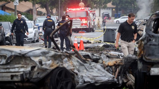 'It was pretty horrific': What to know about the fatal plane crash in San Diego today