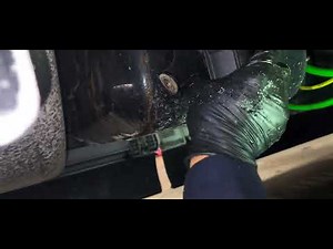 How to replace 2021 Freightliner Cascadia def filter housing!