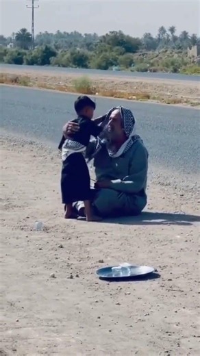 فيديو من ارشيف الماضي لمشاية اربعين الأمام الحسين عليه السلام