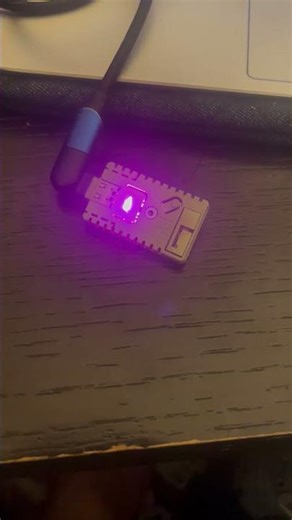 M5Stamp C3U_赤青2色のグラデーション