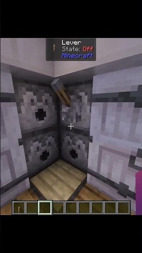 Automatic Armor Dispenser in Minecraft