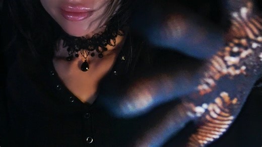 【Peaches】ASMR Peaches低语“我看到你了”+分层手部运动催眠睡眠（2025.9.15）