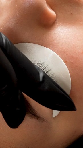 6.5K views · 62 reactions | Taping down the lower lashes can make or...