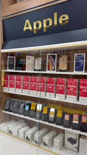 Telefon və Aksesuarlar | İnovativ Texnologiya on Instagram: "📱 Redmi Seriyası – Ən sərfəli qiymətlərlə! 🔥 Hamısı orijinal, zəmanətli və NFC dəstəkli modellər mövcuddur ✅ 🔹 Redmi A5 • 4/128 GB – 229₼ 🔹 Redmi 15C (NFC) • 4/128 GB – 245₼ • 4/256 GB – 299₼ • 8/256 GB – 310₼ 🔹 Redmi 15 (NFC) • 6/128 GB – 339₼ • 8/256 GB – 389₼ 🔹 Redmi Note 14 (NFC) • 6/128 GB – 389₼ • 8/256 GB – 419₼ 🔹 Redmi Note 14 Pro • 8/256 GB – 599₼ 🔹 Redmi Note 15 • 6/128 GB – 499₼ • 8/256 GB – 550₼ 🔹 Redmi Note 15 Pro