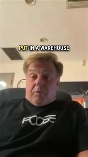 Legendary designer Chip Foose explains why custom cars are different from factory show cars—and why the best ones never disappear into warehouses. These builds become dreams fulfilled, memories preserved, and a lifestyle shared across generations. 🚗 “It’s like seeing one of your kids.” #ChipFoose #CarCulture #CustomCars #HotRod #Restomod #ClassicCars #CarsAndCulture #AutomotivePassion #CarStories #Shorts | Cars and Culture with Jason Stein