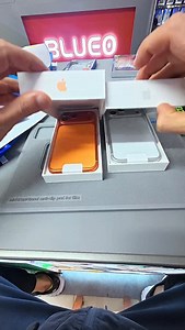 24K views · 372 reactions | I thoroughly enjoyed the screen protector application process; it was quick and efficient. I applied two pairs of Gorilla Glass 17 Pro Max screen protectors – let's get started! #Apple17ProMax #UsefulTips #ChongqingScreenProtection #TailiTrendyBrand | Tech way | Facebook