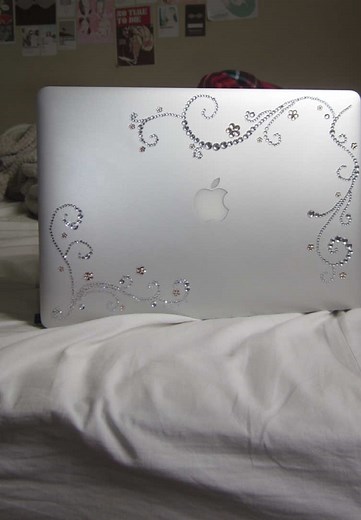 DIY Rhinestone Laptop Decoration Tutorial