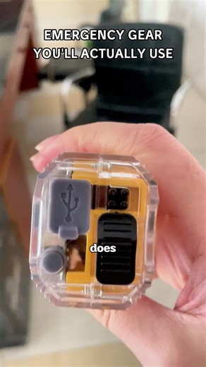 This is the best multifunctional flashlight I have ever owned for less than 20 dollars. #Flashlight #tiktokshopcybermonday #outdoor#selfdefens#fallfreshness