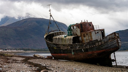5 Incredible Shipwrecks You Can Visit And Explore - SlashGear