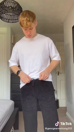 Men's Fashion: Styling Knitted Vest for a Trendy Look