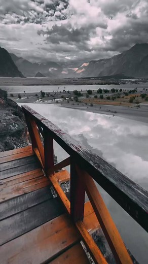 River  Vc @emtiaazhussain_ We arrange tours to explore the beauty of Pakistan. For Booking & Info for Group or Private Trip:(Call/Msg/WhatsApp) U.A.N +92-304-1111-687 WhatsApp: 0306-7773565 #touredge #touredgepakistan #islamic_republic_of_pakistan #nature #tourism #tour #trip #traveling #travel #mountains #swat #hunza #valley #Skardu #Gilgit #Baltistan #naran #kashmir #kalash #kumrat #meadows #gilgitbaltistan #passu | Tour Edge | Facebook