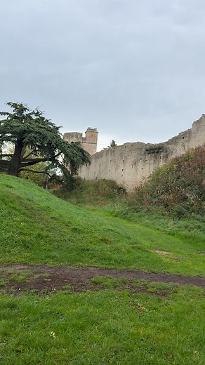 Caldicot Castle is a large medieval castle located in Caldicot, Monmouthshire, South Wales. It has a rich history spanning over 900 years and is one of the best-preserved castles in the region. Have you been to Caldicot Castle? | Europe attractions