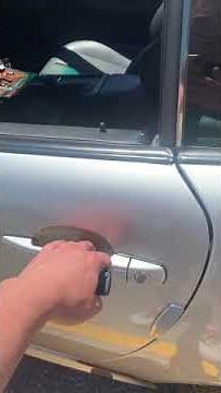Creating a New Car Key for a Mercedes SLK320 2002 Flip Out Remote Key