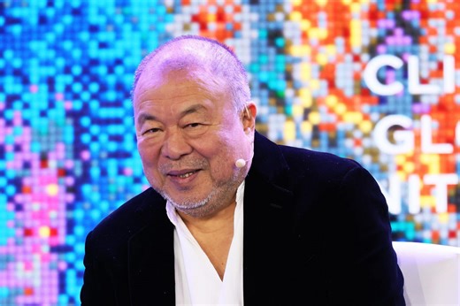 Dissident artist Ai Weiwei returns to China after 10 years in exile