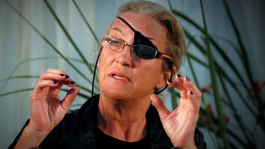 Telling legendary journalist Marie Colvin's story in 'A Private War'