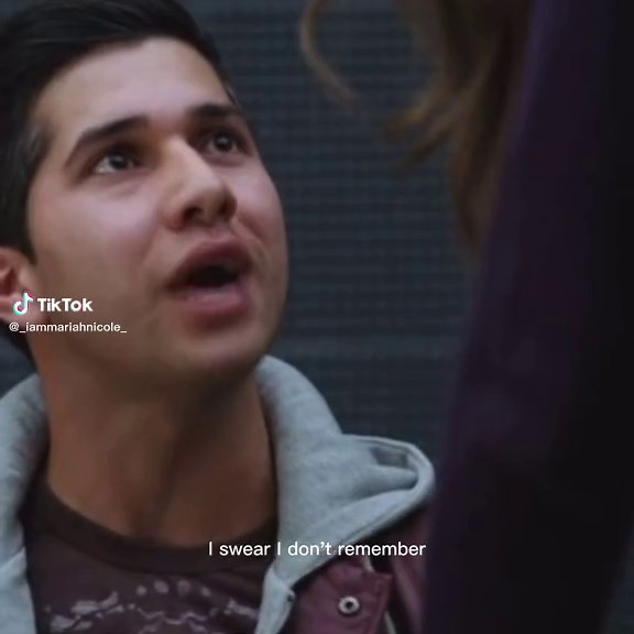 Castle Discovers Beckett Remembers | Caskett Moments