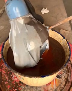 The secret solution to effortlessly remove paint off the items | Lilyon DIY