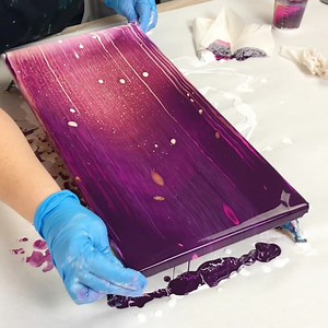 147K views · 1.7K reactions | This is a gorgeous acrylic pour swipe with silicone and some gorgeous colors :) | Mixed Media Girl | Facebook