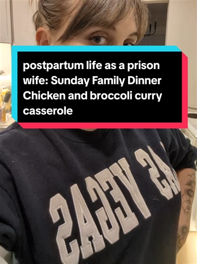 I love being at that point postopartum where my energy is back and all I want to do is cook and bake for my family ❤️🥰 Chicken Broccoli Curry Casserole Ingredients: 1 cup Cheese 2 tsp Curry powder 2 tsp lemon juice 1 cup sour cream 1 cup mayo 1 can mushroom soup Chopped up broccoli Diced cooked chicken ( 1 breast per person) Salt and pepper bake @350 degrees Fahrenheit for 30 mins