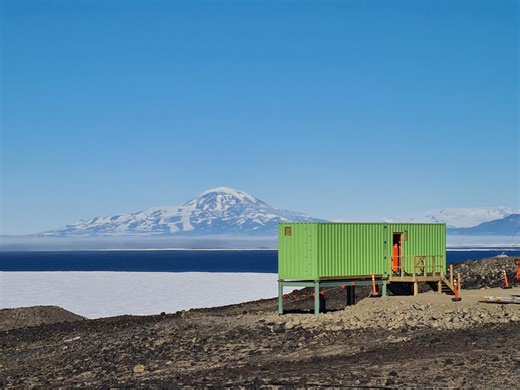 New science building lands at Scott Base