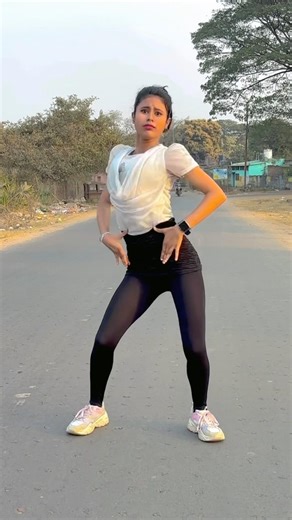 AANKH JO TUJHSE LAD GAYI RE #shorts #dance#