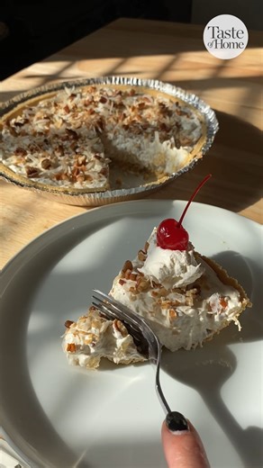 Every bite of this old-fashioned million-dollar pie is sweet, creamy and satisfying! Full recipe here: bit.ly/3V7nzcZ | Taste of Home