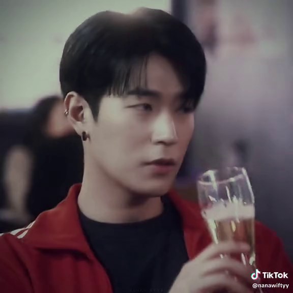 #semanticerror — ⋆ ࣪. rlly hope this doesnt flop but i changed my shakes ANDD OMG HES SO FINE 😍😍 { #fyp #moots #muturals? #myhusband #semanticerrordrama #kbl #edit #capcuteditor #jangjaeyoung } credits comments !