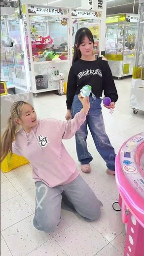 Another legendary episode? Can we win consecutive prizes in the crane game? (Original post)