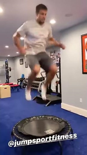 Rob Gronkowski’s Secret Warm-Up Routine #rebounding #rebounder #workout #nfl #football #warmup