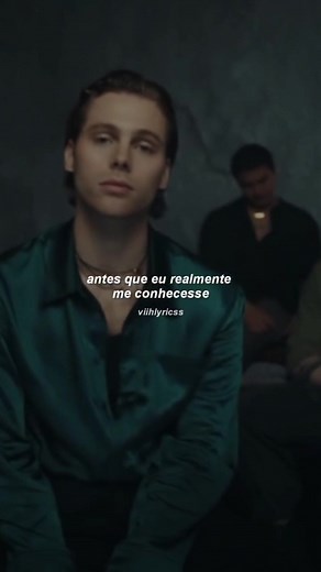 5 Seconds of Summer - Old Me (Lyrics Video)