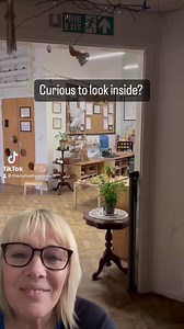 Take a sneak peek inside one of our Curiosity Approach nurseries. 😍I’ve only just stepped through the doors, so if you’re keen to see more come follow us or tap your settings to get notification. Come join us on Instagram and TIK Tok . Sharing more videos across the upcoming days We are a nursery without toys, a modern day pedagogy that incorporates the ideas, research and philosophies of giants in early childhood education. Loris Malaguzzi, Rudolph Steiner, Maria Montessori, Emmi Pikler and th