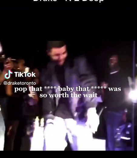 😤 #Drake #Drizzy #drakefans #ovo #drakefanpage #rapmusic #drakegrahamaubrey