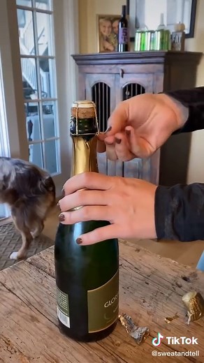 Delicious Cranberry Mimosa Recipe for the Perfect Holiday Celebration!