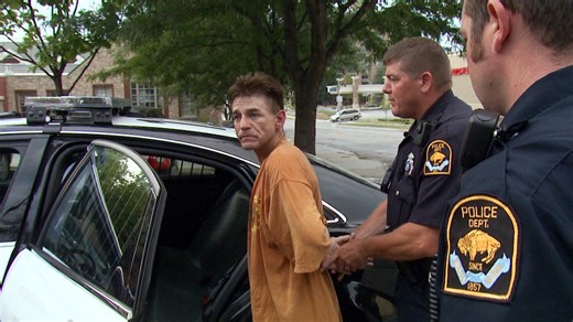 Watch Cops: Season 27, Episode 20, "Sucker Punch" Online - Fox Nation