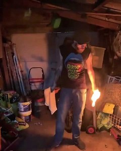 To license this content please click here: https://www.jukinmedia.com/licensing/view/1164132?utm_source=RMsocialpost&utm_medium=RMsocialpost | Jukin Copyright Management | Facebook