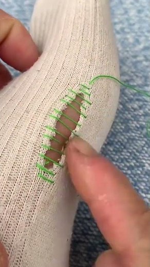 How to quickly sew torn socks by skilled men