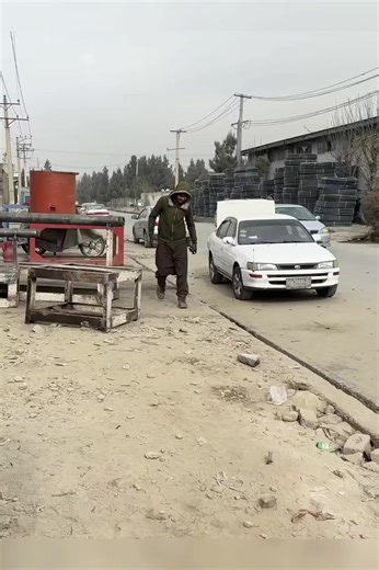 Engineering Work: Heavy Machines in Construction