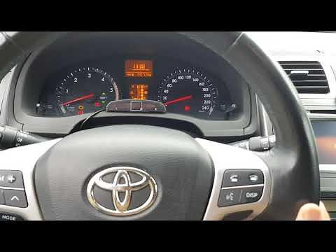 How to set time Toyota Avensis T27