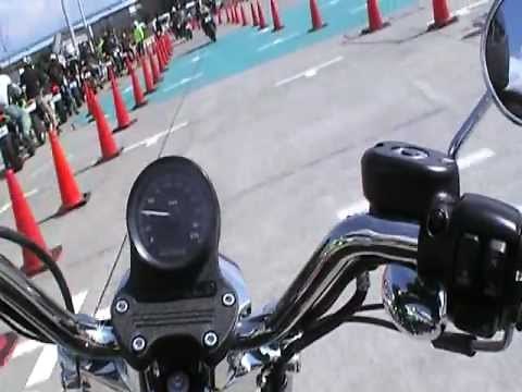 ハーレーXL883Lスーパーローに乗ってみた - TMCS2012【BBB】