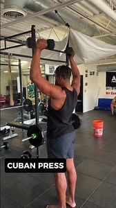 💪 INSIDE AN NFL LINEBACKER'S UPPER BODY SESSION