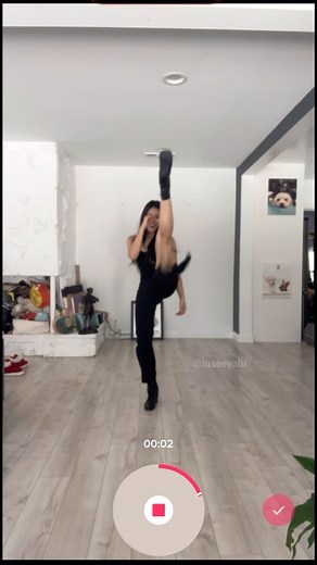 Lucia 雨坤 on Instagram: "Just going crazy again today nothing abnormal in my vids 🤷🏻‍♀️"