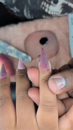 Chrome Powder Separation Techniques for Nail Art