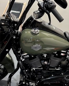 Road King Top Best Touring Harley Davidson 2023 You Can Ride. In this issue, we'll be highlighting the best Harley-Davidson touring motorcycles that will conquer the roads. Discover the latest models, features and technological innovations that will make your ride unforgettable. Whether you're a seasoned rider or a Harley-Davidson enthusiast, this is the perfect resource to stay up to date. From iconic classics to cutting-edge innovations, we take you on a virtual journey showcasing the most sou