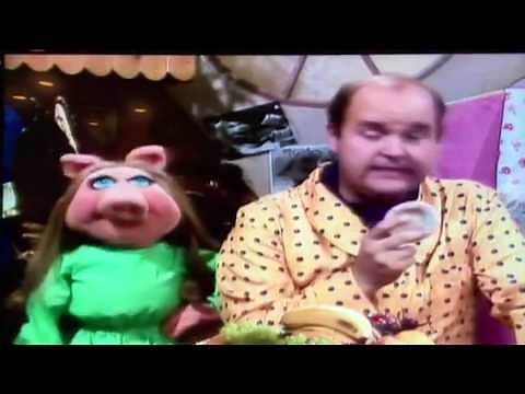 The Muppet Show: Dressing Room Moment with Dom DeLuise