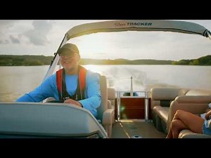 PARTY BARGE 22 XP3 SUN TRACKER Pontoon