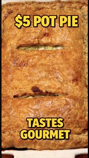 This Puff Pastry Chicken Pie Is Unreal 🤍 #chickenrecipes #easyrecipes #puffpastry